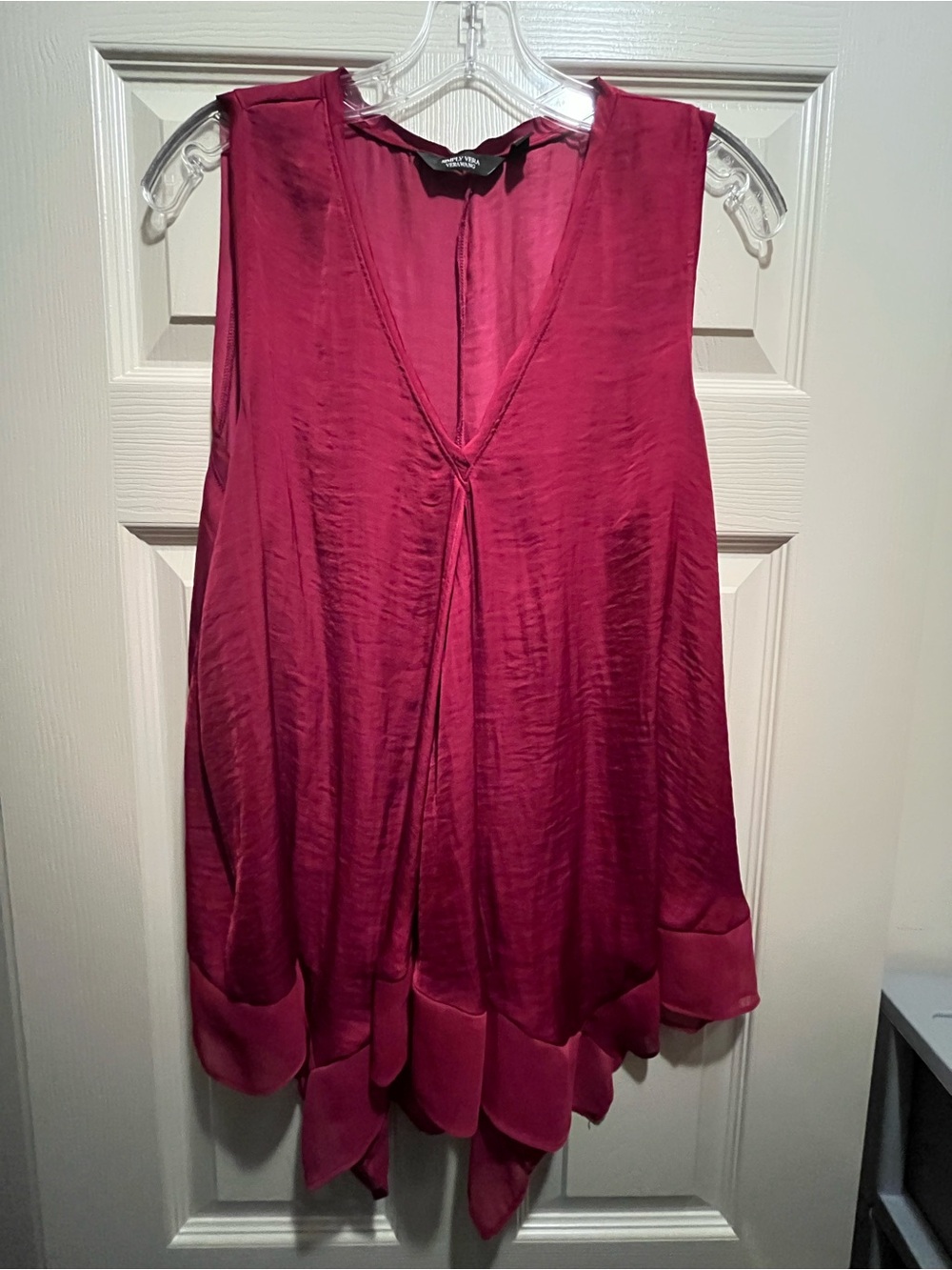 Simply Vera Vera Wang Sleeveless V-Neck Camisole in Berry